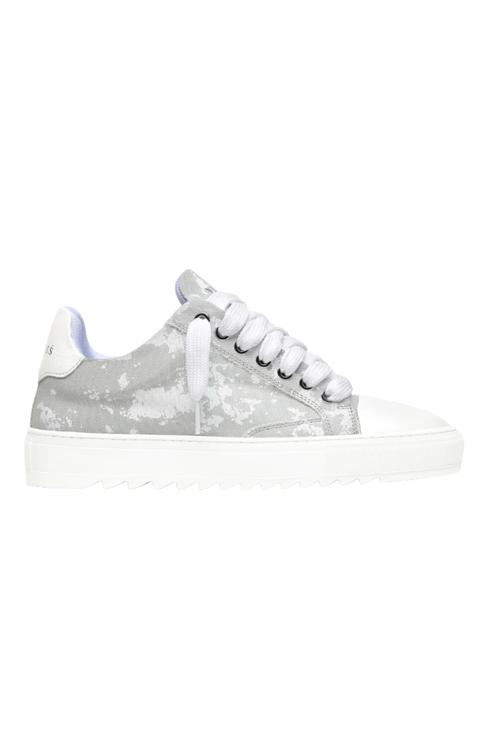 Chuck Sneakers