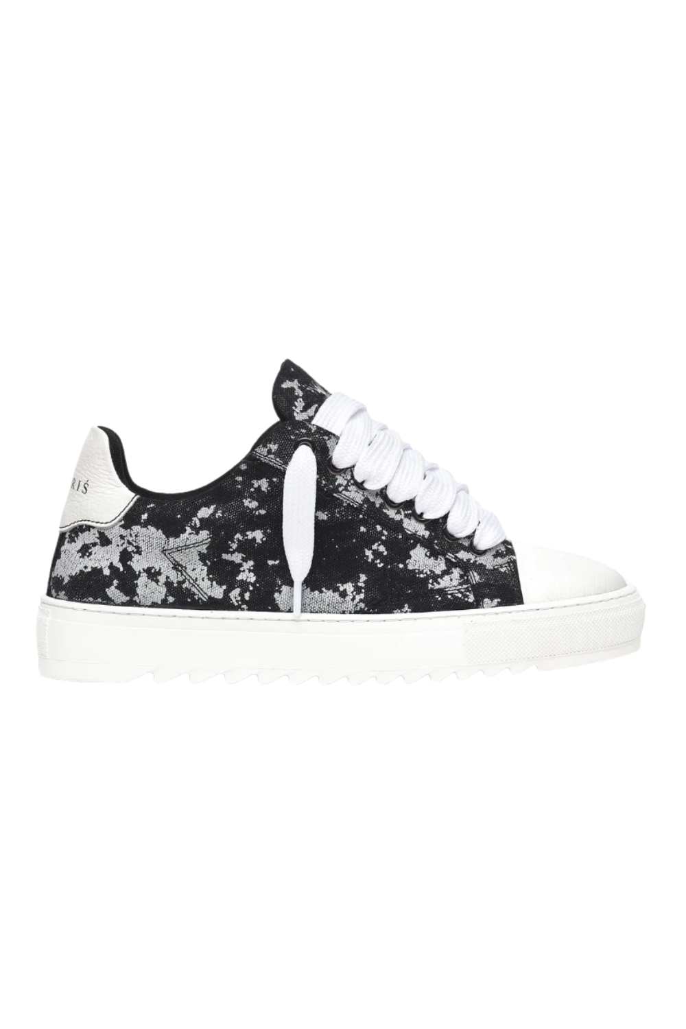 Chuck Sneakers