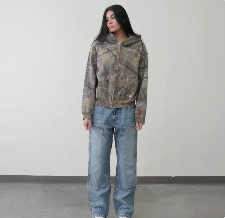 Akimbo Tracksuit